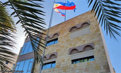 Philippine Embassy in Kuwait .